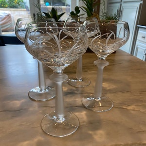 Art Deco Colored Crystal Wine Glass Set of 4, Large 12oz Stemmed Glasses  Vibrant Vintage Glasses for…See more Art Deco Colored Crystal Wine Glass  Set