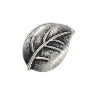 Leaf Buttons - 18mm x 13mm - Antique Silver Color Shank Button