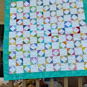 Scrappy Dancing Triangles