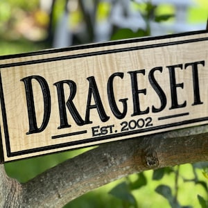 Custom wood sign, personalized family name sign, last name sign, wedding gift, anniversary gift, home wall decor, personalized sign