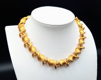 Anne Klein gold choker, Vintage link collar necklace, Heavy thick statement women necklace, Chunky gold chain, Vintage jewelry