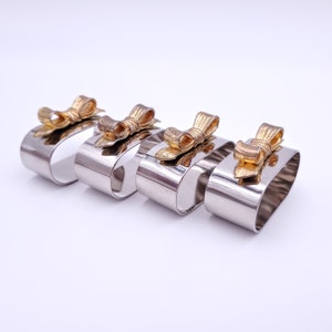 Set of 4 Silver Plated Metal Napkin Rings, Audrey Vintage Holiday Napkin Ring Holder