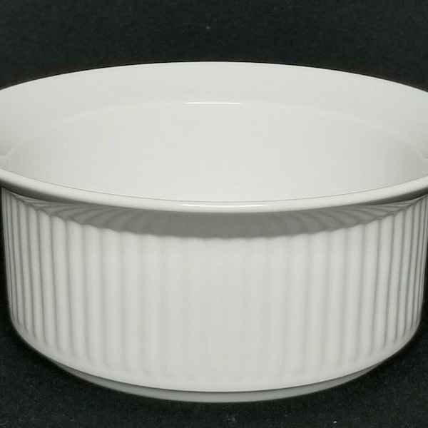 Dansk Bisserup Classic White Round Ribbed Souffle Dish 6.5” Mint Condition