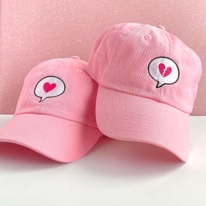 ハートの吹き出し刺繍入り帽子、調節可能なストラップバック付き、大人用ユニセックス、バレンタイン用野球帽、ハートが壊れた帽子、かわいい刺繍