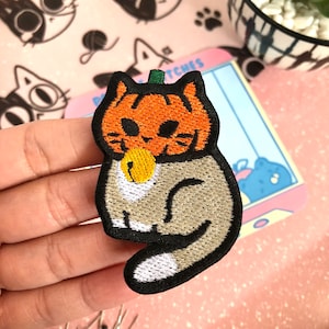 Pumpkin Cat Iron On Patch for Clothes, Backpacks, Bags, etc. Halloween Costume Embroidery, Jack O Lantern Kitty Sew On Badge. Cute Gift Idea