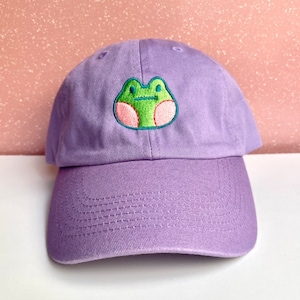 Frog Embroidered Hat with Adjustable Strap Back, Adult Unisex, Soft Baseball Cap for Summer, Cute Froggie Dad Hats, Unique Embroidery Gift