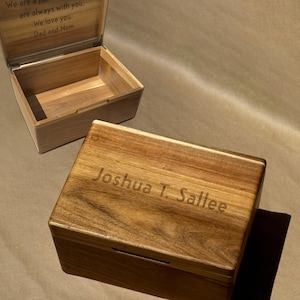 Custom Wooden Storage Box with Engraving, Large Memory Box with Hinged Lid, Personalized Gift, Engraved Wood Keepsake Box, Acacia Wood