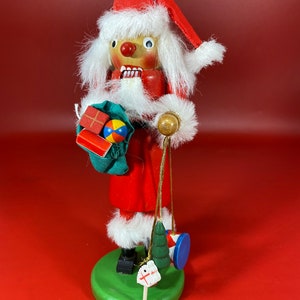 Vintage decoratieve houten kerstman notenkraker