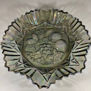 Vintage Federal carnival glass pioneer smoke pattern fruit bowl /platter