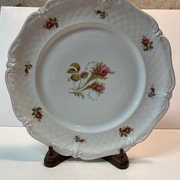 Vintage moss rose dinner plate