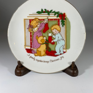 Vintage Jsny decorative Christmas plate