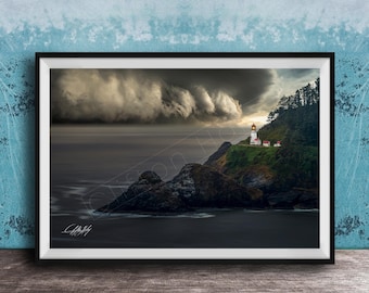 Oregon Coast Lighthouse Canvas Print, Heceta Head (Nautical Wall Art)