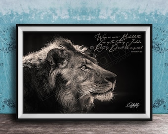 Regal Lion Family Canvas: Black and White Wildlife Wall Art