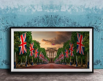 Buckingham Palace Photo, The Royal Mall, Union Jack Flag