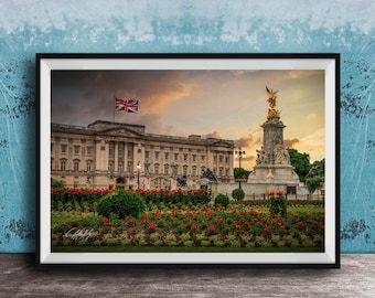 Buckingham Palace Photo - Sunrise with Queen’s Rose Garden