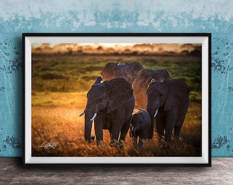 Elephant Wall Art: Safari Family Scene - Luxury Canvas Decor