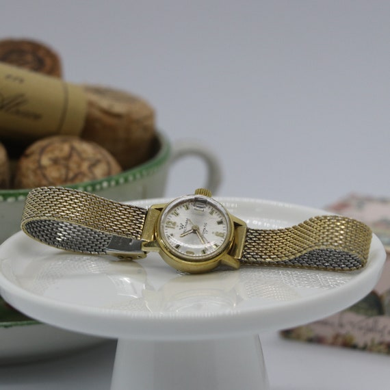 Waltham Watch / Automatic Watch / Ladies Watch / S