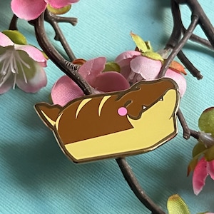 Croco Loaf Ceno Enamel Pin - Bread Loaf Crocodile - Gold Hard Enamel Pin