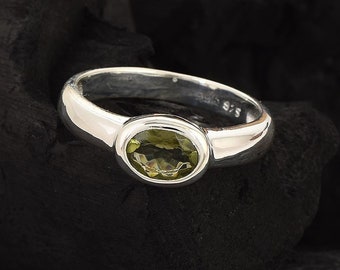 Czech Republic Green Moldavite Ring, Moldavite Crystal Ring, Meteorite Ring, Gemstone Ring, Sterling Silver Ring, Mothers day Gift for Her