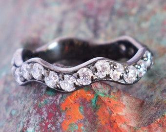Diamond Eternity Ring, Delicate Diamond Wedding Band, Crystal Quartz ring, Micro Pave Eternity Diamond Ring,Wedding Anniversary Gift for Her