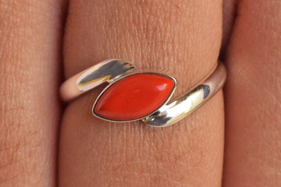 Povala ring design deals