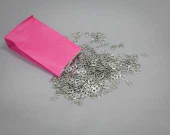 500 can tabs/can clips/can closures sorted and washed