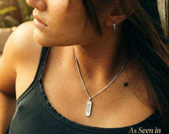 Collier personnalisé gravé, collier barre personnalisé pour femme/homme, collier barre coordonné, collier d'amitié, bijoux de remise des diplômes chaîne cubaine