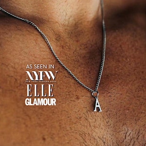 Odporny na pot i matowienie, męski naszyjnik z inicjałem, srebrny - łańcuszek z inicjałem, spersonalizowana biżuteria męska na prezent, naszyjnik z literą, męski wisiorek z inicjałem