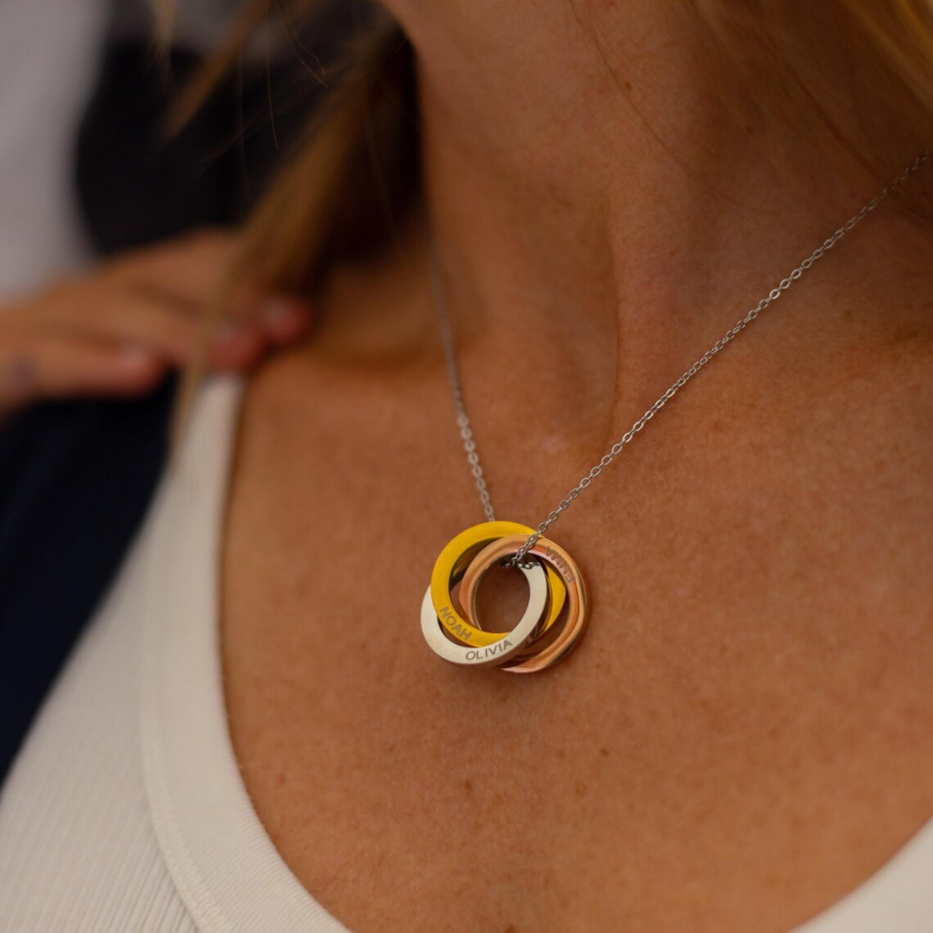 Discover Custom Interlocking Circle Necklace