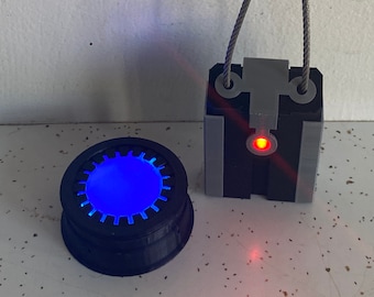 Mandalorian Tracking Fob & Bounty Puck