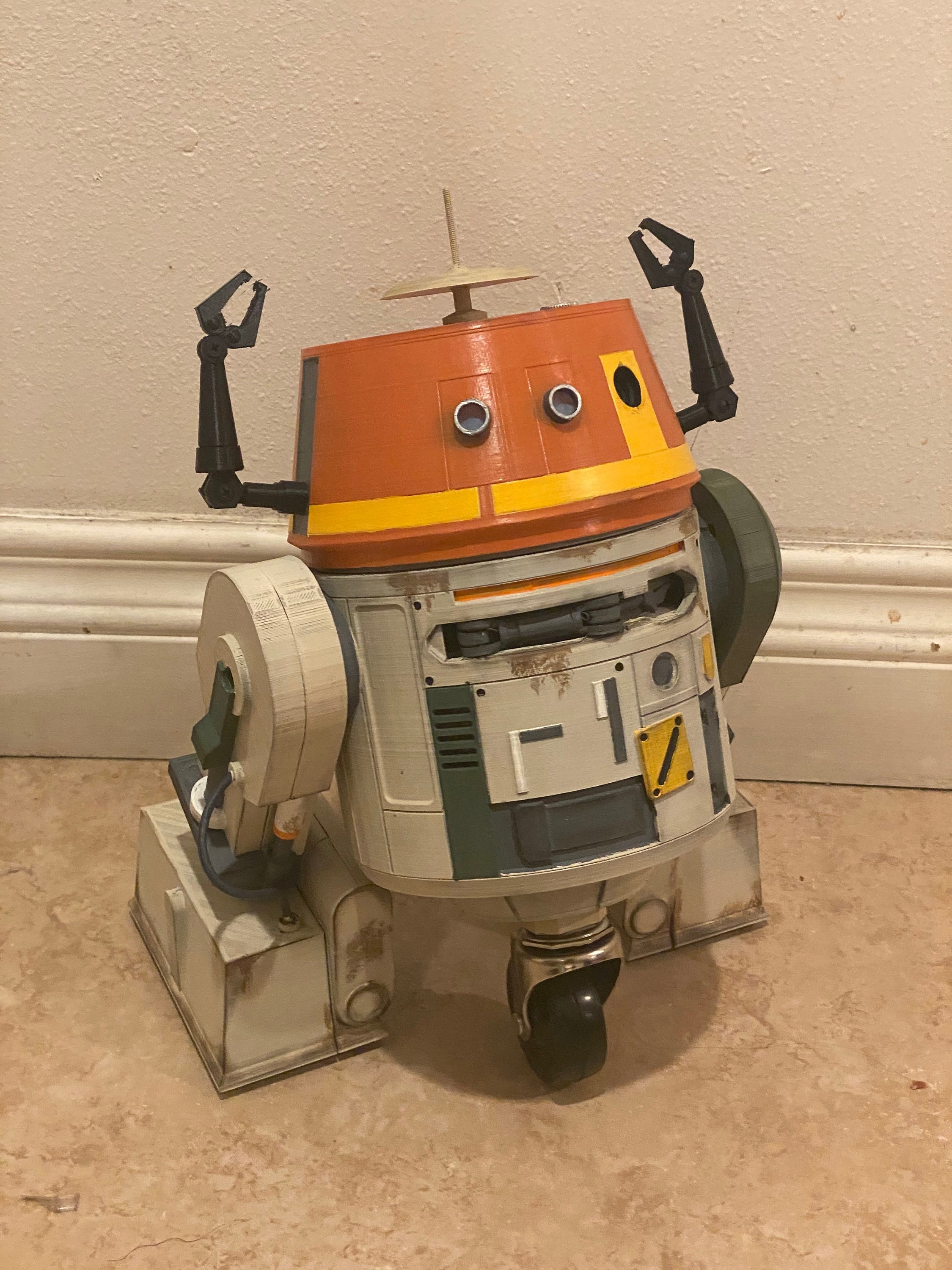 スター・ウォーズ ギャラクシーズ・エッジ ドロイド・デポ チョッパー