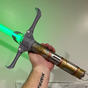 High Republic Style Crossguard Jedi Emitter v4 for Star Wars Galaxy's Edge Savi's Workshop Lightsabers