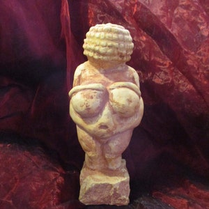 Willendorf Goddess/Venus