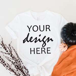Biała Bella Canvas 3001 Koszulka Mockup Jesień T-shirt Mockup Mockup Halloween Mock-up Jesień Dynia Tee Mock Up Cricut JPG Pobieranie cyfrowe