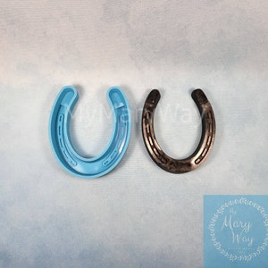 Large Horseshoe Silicone Mold in Clear