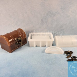 Treasure Chest Dish Container Mold and 4 Complete Hardware Sets