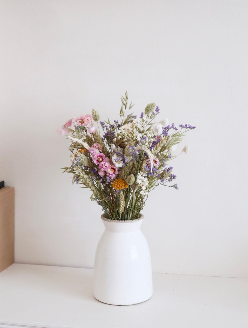 Spring Dried Flower Bouquet with Dried Daisies | Dried Floral Arrangement | Spring Wedding Flowers | Rustic Spring Home decor | April LARGE 50CM TALL