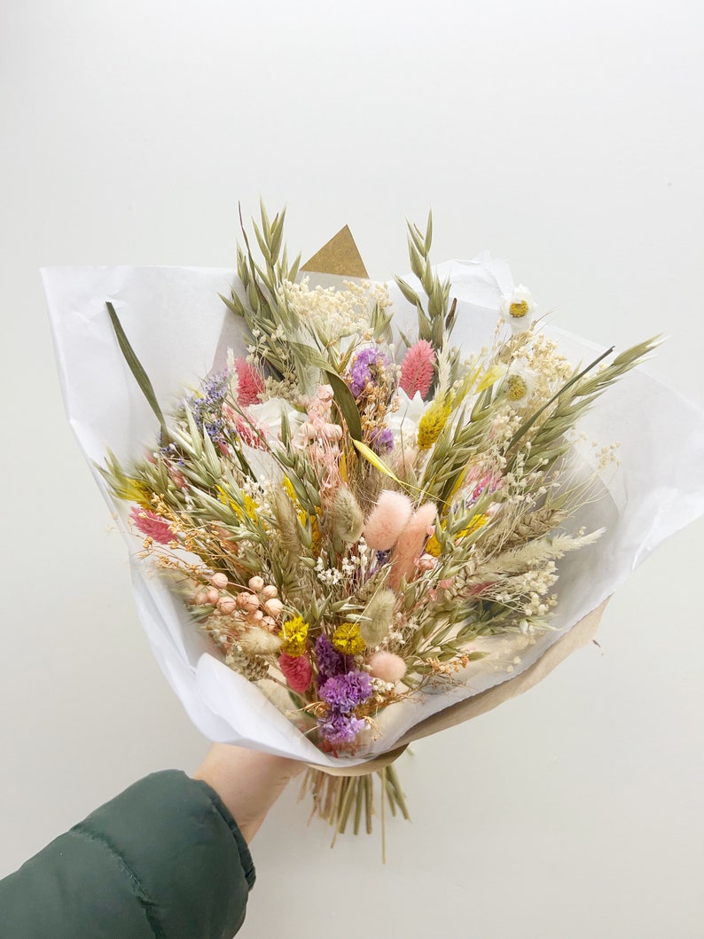 Spring Dried Flower Bouquet Pastel Wildflower Flower Bouquet Gifts for Mum, Sister, Nan Spring Home Decor image 3