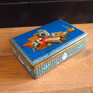 Vintage tin of Rizla cigarette paper image 1