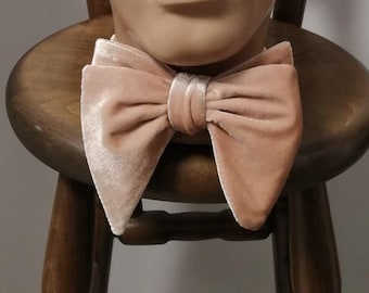 Oversized Velvet Selftie Bow tie,  Formal Grooms Champagne Bowtie