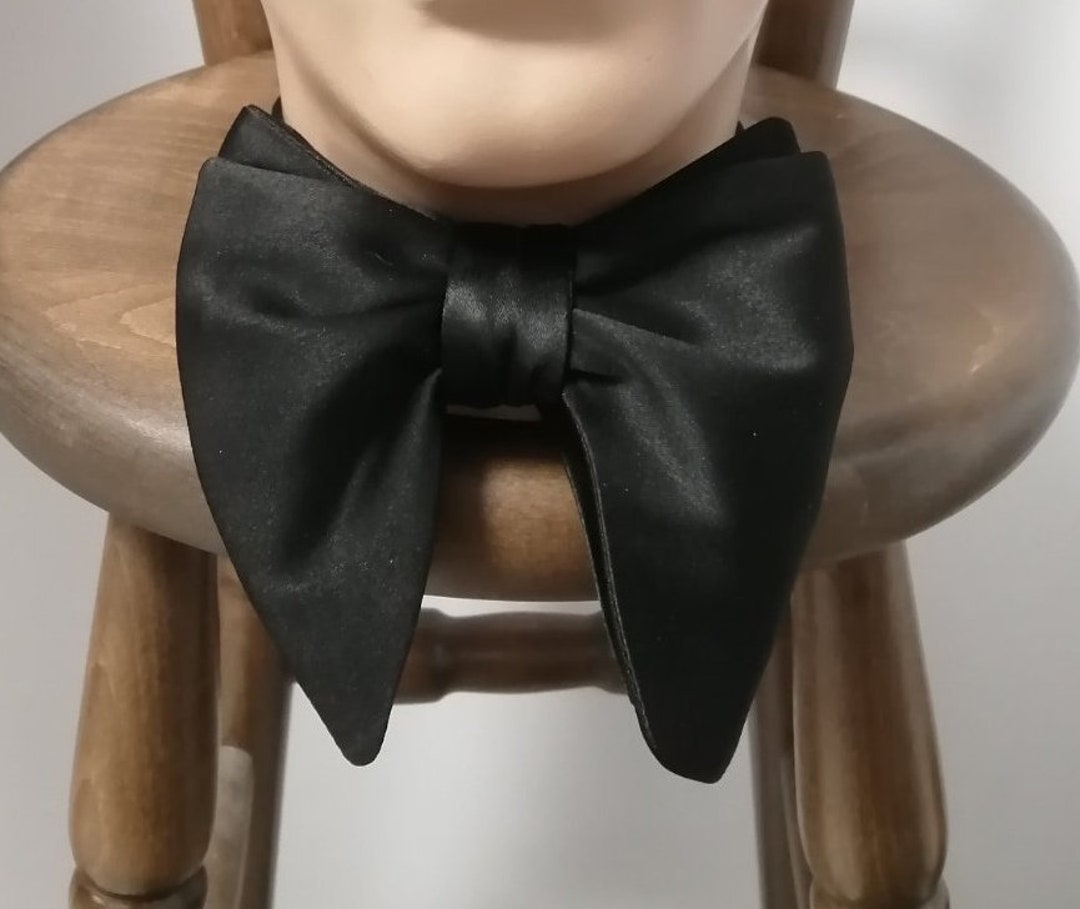thumbnail image 2 of HISDERN Men's Red Solid Self Tie Bow Tie & Pocket Square Set, Classic Formal Satin Bowties Solid Pocket Square Set 2 of 14
