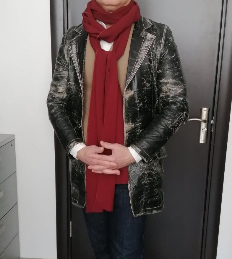 Burgundy Men's Cravat: Handmade Cotton Viscose Scarf
