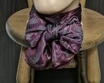 Pañuelo de corte real de cachemira Ascot, corbata victoriana formal ciruela