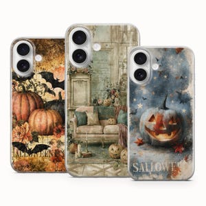 Könnte beinhalten: Drei Smartphone-Hüllen mit Halloween-Motiven. Die linke Hülle zeigt Kürbisse, Fledermäuse und Blumen. Die mittlere Hülle stellt ein Vintage-Wohnzimmer mit Kürbissen dar. Die rechte Hülle zeigt einen leuchtenden Kürbiskopf und den Schriftzug SALLOWEEN.