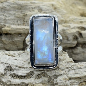 Rainbow Moonstone Silver Ring, 925 Sterling Silver, Handmade Ring, Statement Ring, Birthstone Ring, Mothers Day gift, Cushion ring, Fashion