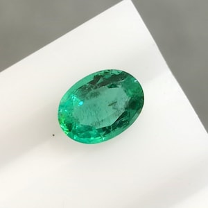 1.05 cts, Top Quality Emerald, Zambia Emerald, 7.9x5.9 mm, Emerald Oval Cut, Vivid Green Emerald, Oval Gemstone Jewelry, Emerald Ring, AR A