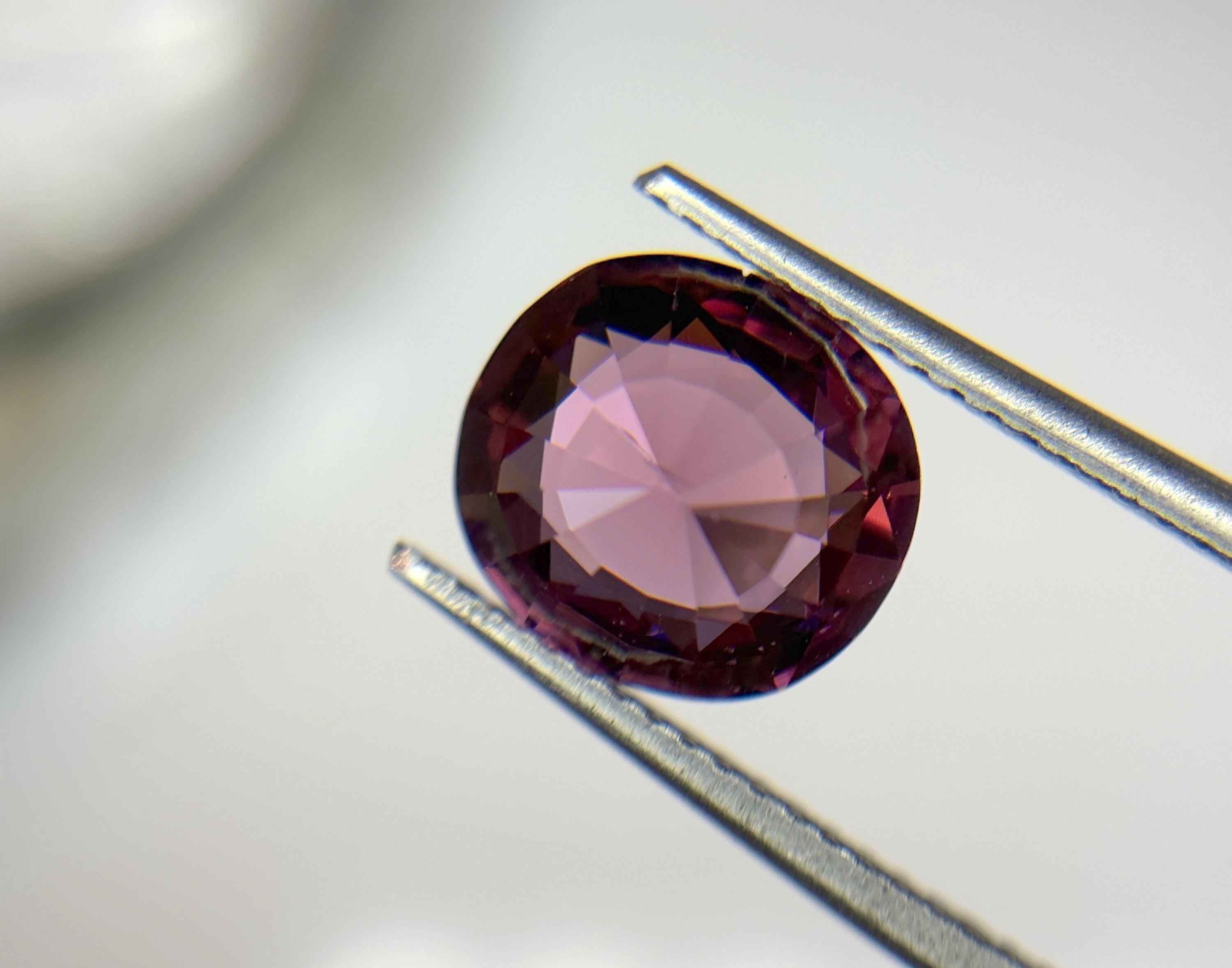 AAA Grade Garnet, Natural Garnet Faceted Oval, 9x8.3x5 Mm, 2.80 Ct