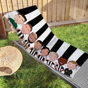 Newcastle 2024-25 Beach Towel Vector Heroes Top Quality Perfect For Summer Holidays Pope Howe  United Etc Great Gift For Toon Fans