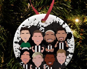 Newcastle 2024-25 Weihnachtsbaumschmuck Flache Keramikkugel Howe Pope etc | Utd Toon Tolles Weihnachtsgeschenk | Auswahl an Designs