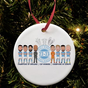 City Treble Winners 2023 Árbol de Navidad Decoración Adorno Cerámica Hombre Manchester